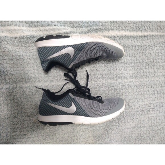 Nike Ladies Sneakers Size 9 Black & Gray Athletic - Picture 2 of 8